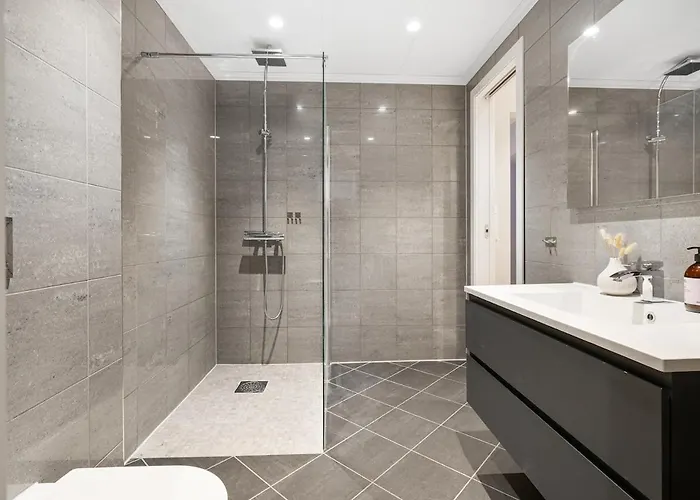 Large Apartment, And Quiet In Leilighet Ålesund